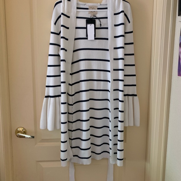 😍😍chaser sweater 😍😍 - Picture 3 of 6